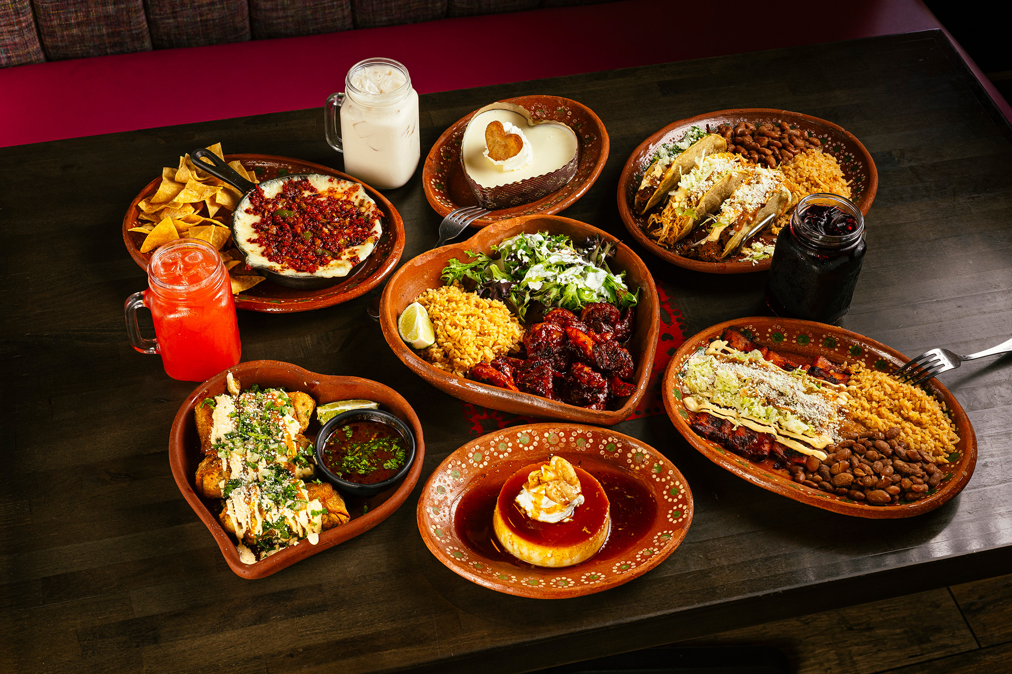 A full table spread at Carolina's (photo: Las Vegas Weekly)