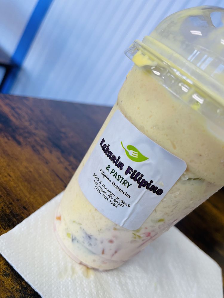 A sealed to-go dessert cup with the Kakanin Filipino label